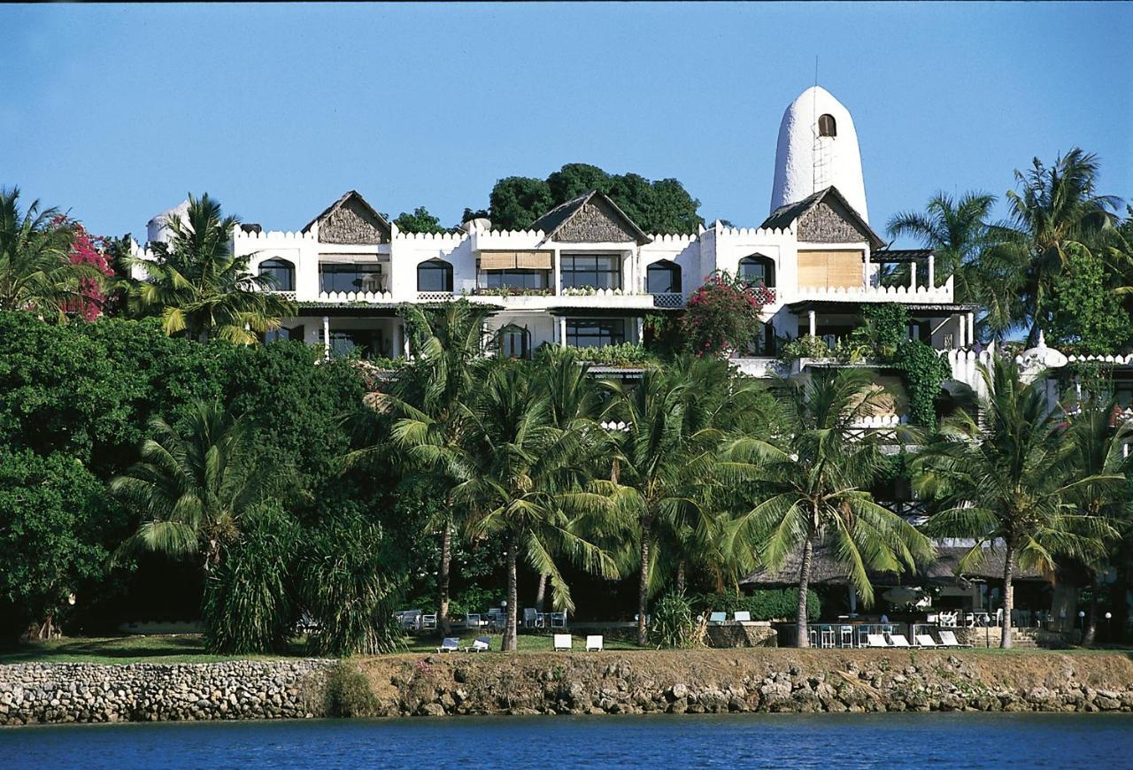 Tamarind Village Hotel Apartments Mombasa Exterior photo