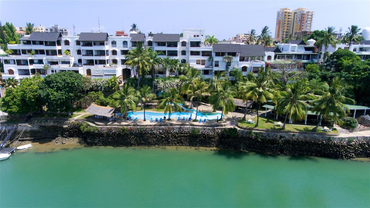 Tamarind Village Hotel Apartments Mombasa Exterior photo